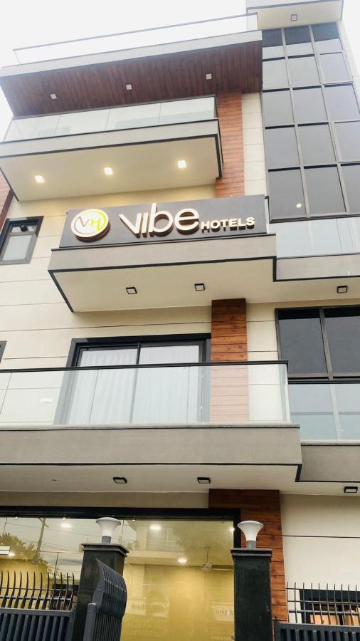 Vibe Hotel Noida Eksteriør bilde