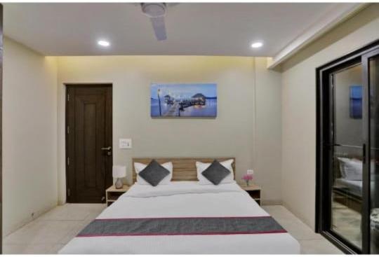 Vibe Hotel Noida Eksteriør bilde